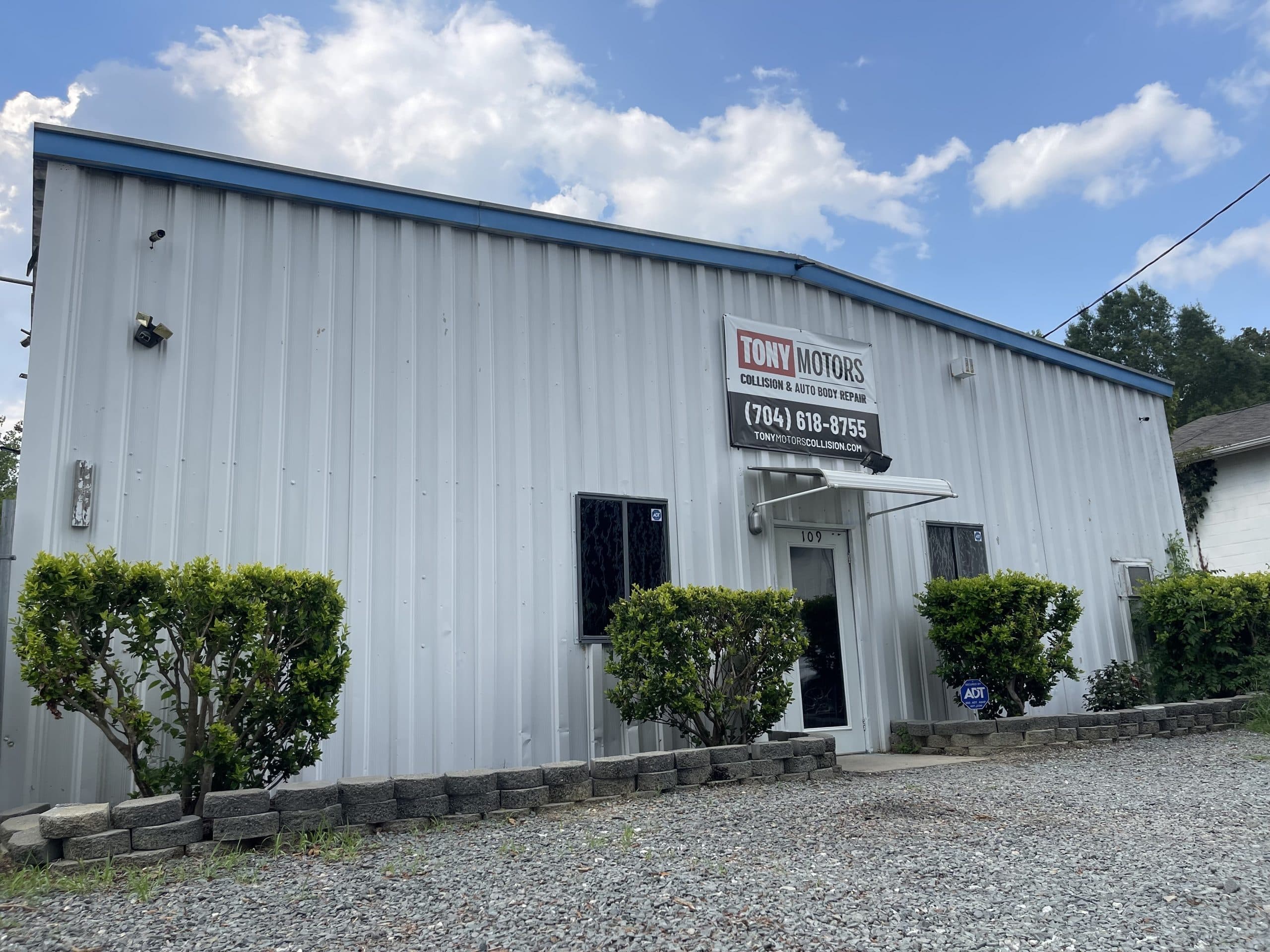 Tony Motors Collision shop side view